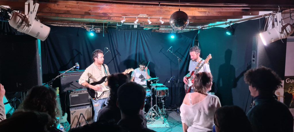 Yolamif au Café de l'Espace